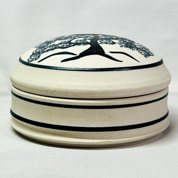 Tree of Life Lidded Trinket Box Vintage Hand Painted Ceramic Cobalt Blue Signed - Picture 3 of 12